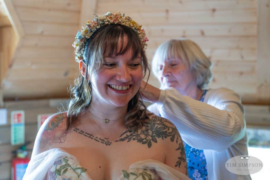 floral bride with tattoos 